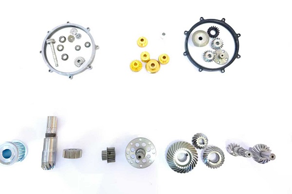 合發(fā)齒輪：雙聯(lián)齒輪，驅(qū)動(dòng)機(jī)器人精密運(yùn)動(dòng)的核心力量